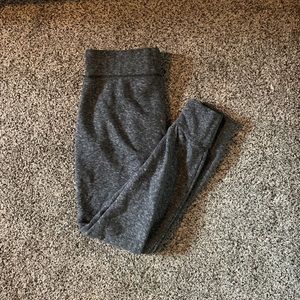 AMERICAN EAGLE SWEATS